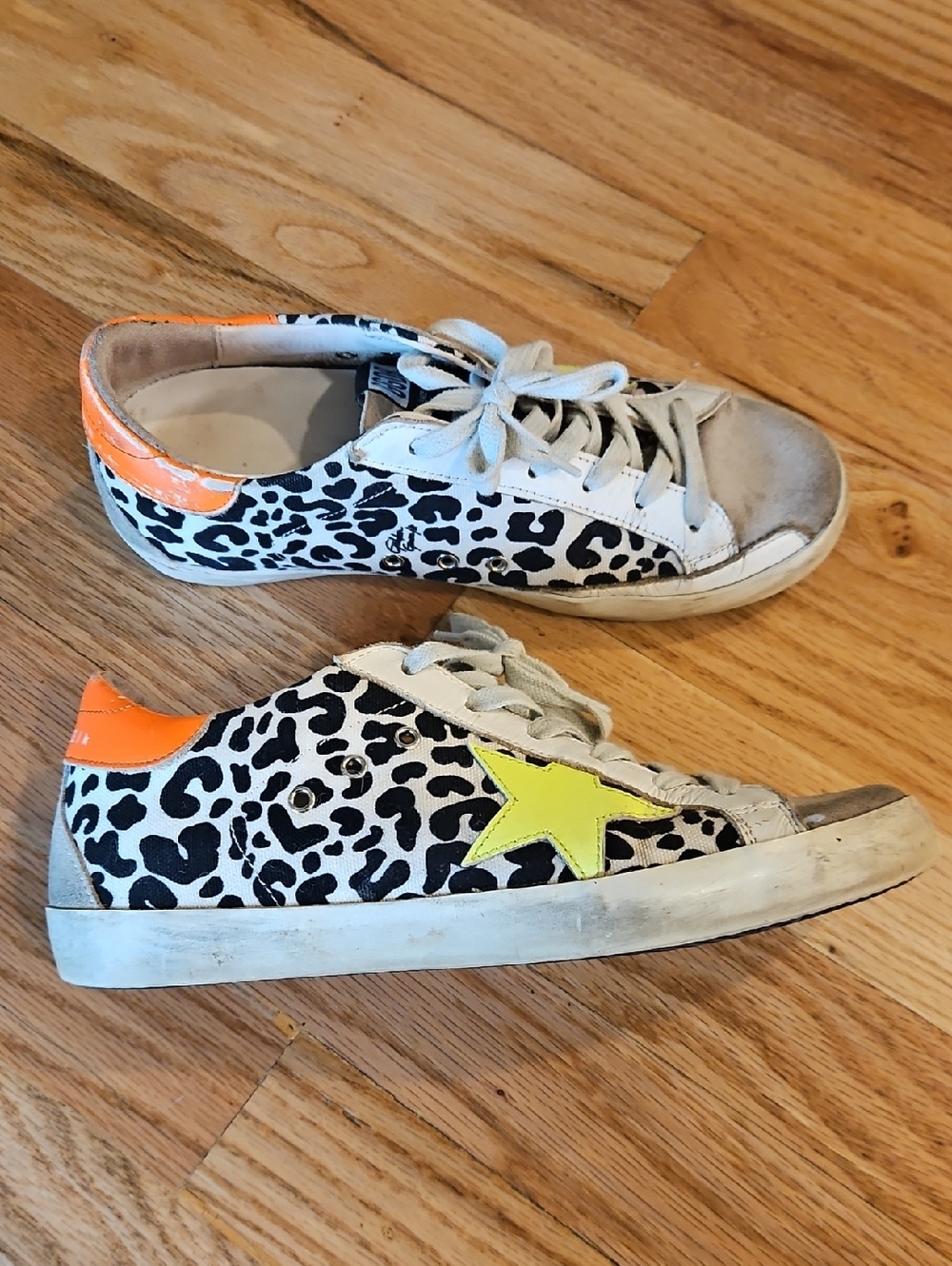Golden Goose Leopard Sneakers - Picture 2 of 11